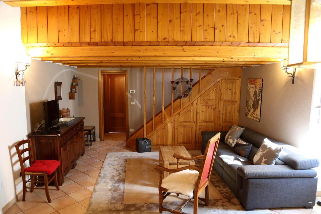 Vista Monte Bianco Courmayeur-entreves Apartment